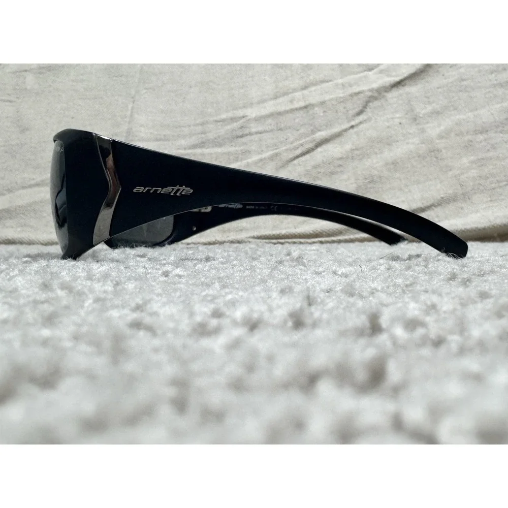 Arnette Cypher 4092 Polarized Wrap Sunglasses Black Made in Italy Y2K‎ w/ Case